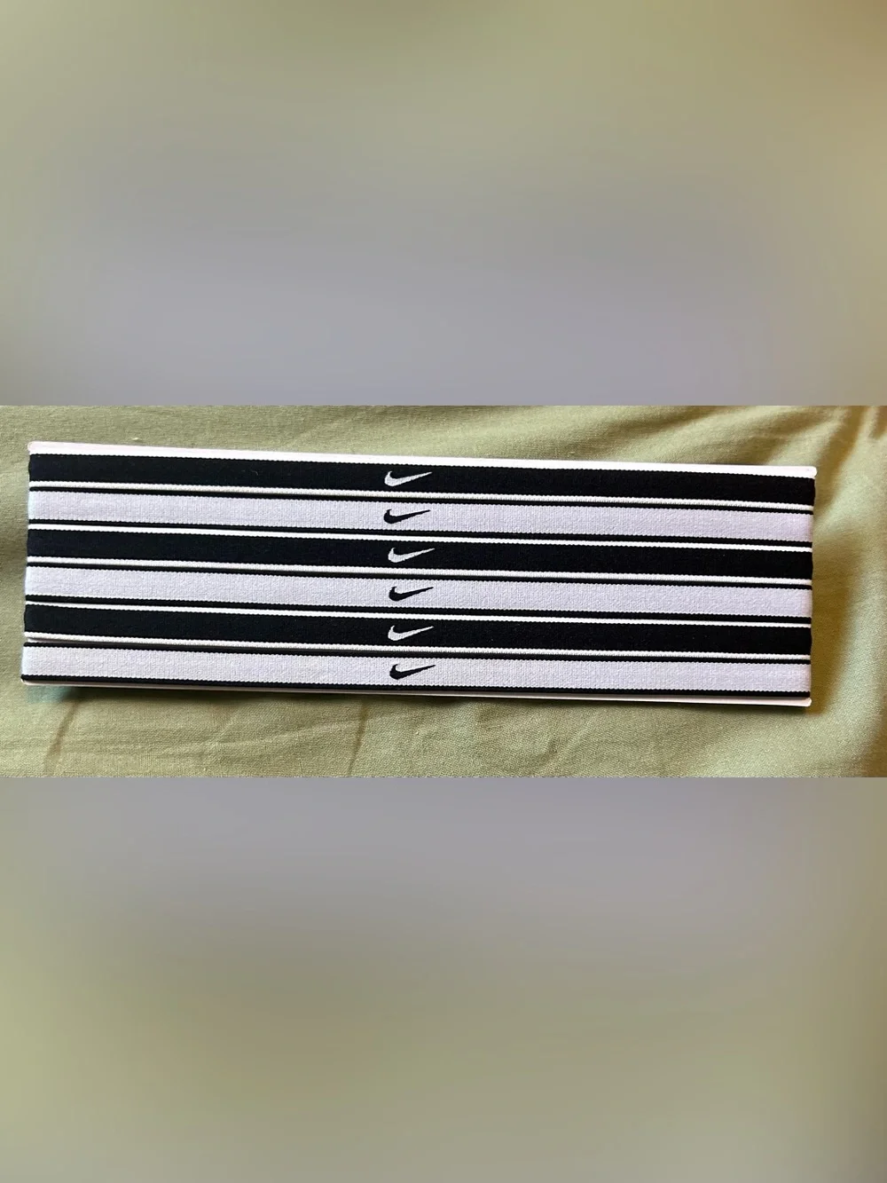 Nike Black and White Striped Athletic Headbands - Pack of 6